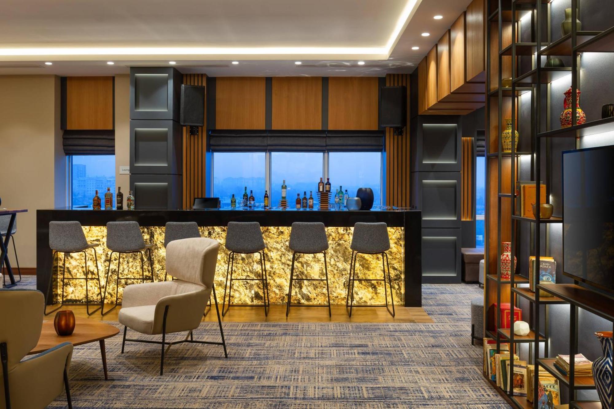 Courtyard By Marriott Tashkent Hotel Exterior photo