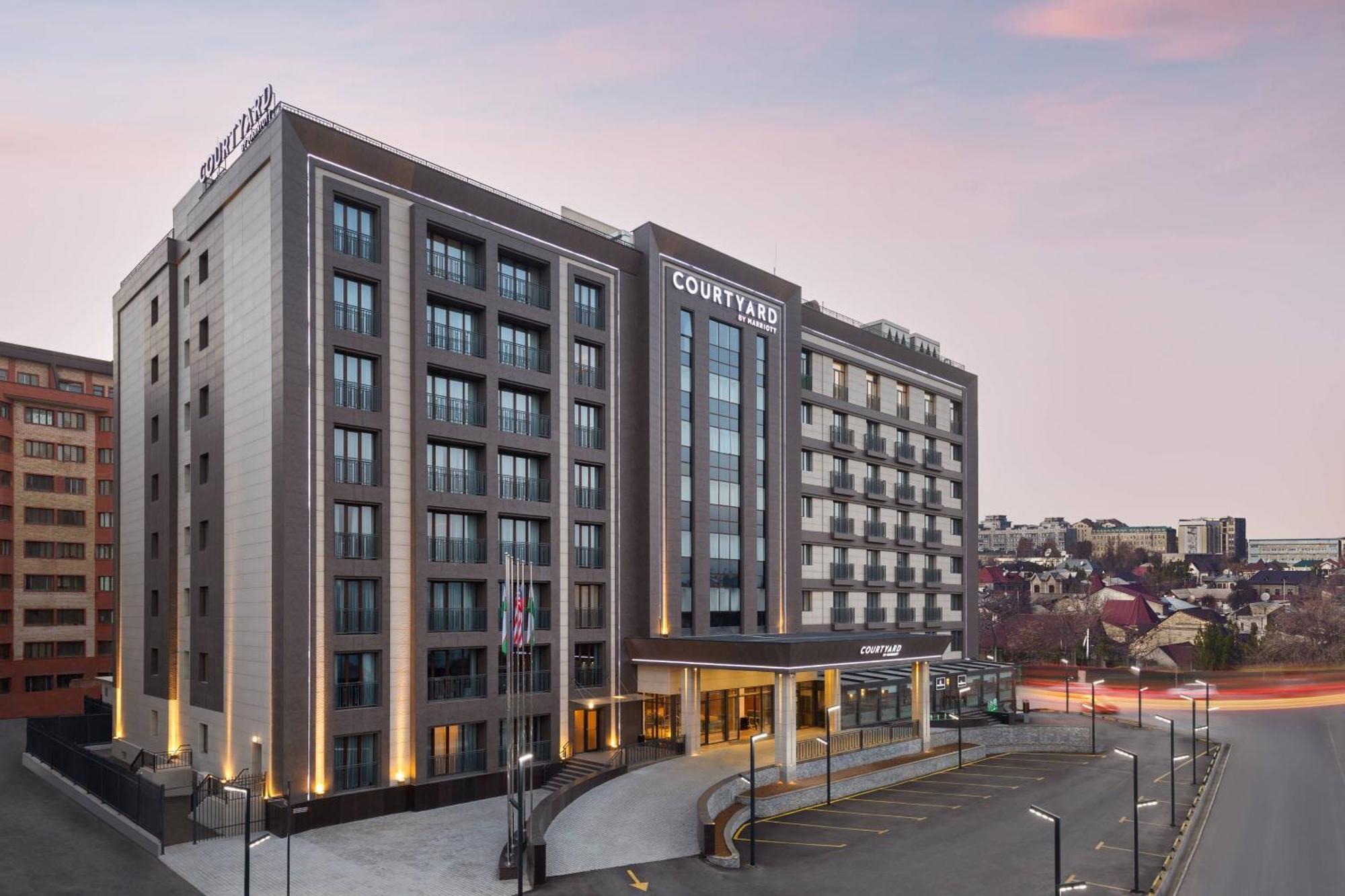 Courtyard By Marriott Tashkent Hotel Exterior photo